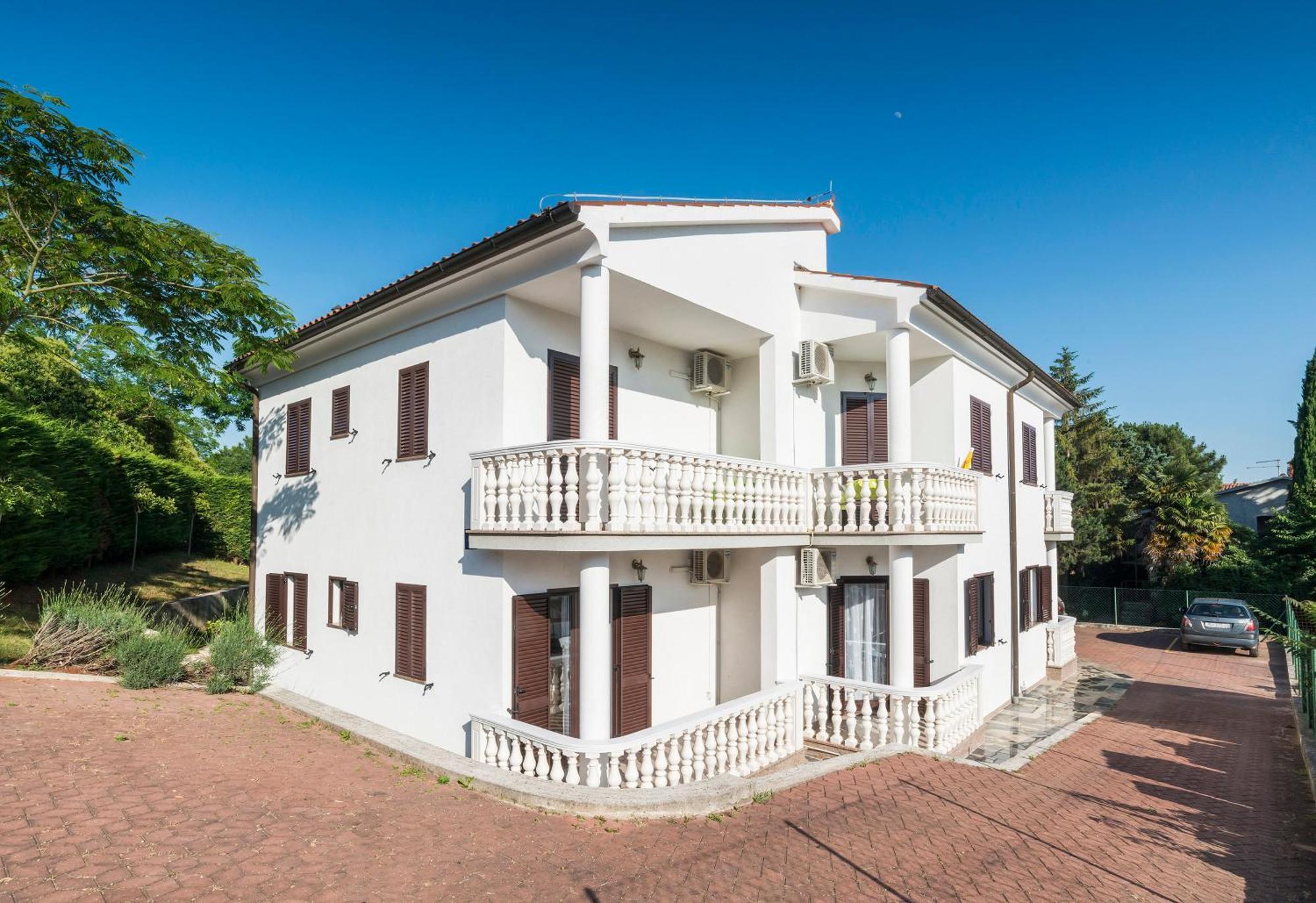 Apartments Vienna Zambratija Kültér fotó